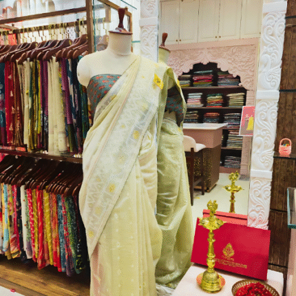 Elegant Chanderi Silk Saree with Jamdani Weave & Kantha Embroidery | Dual Blouse Set